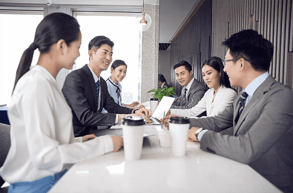 [北京私人借钱]华夏银行“龙行五洲”布局出国金融 推多项免费服务